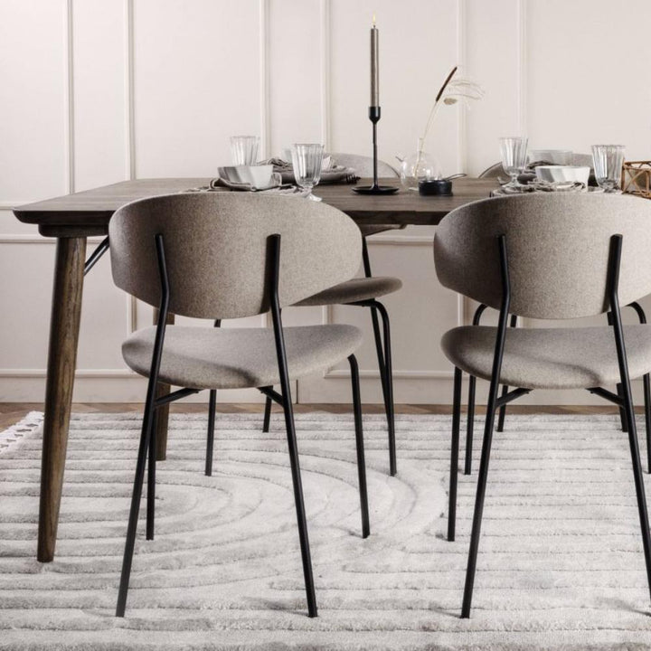 willow dining table